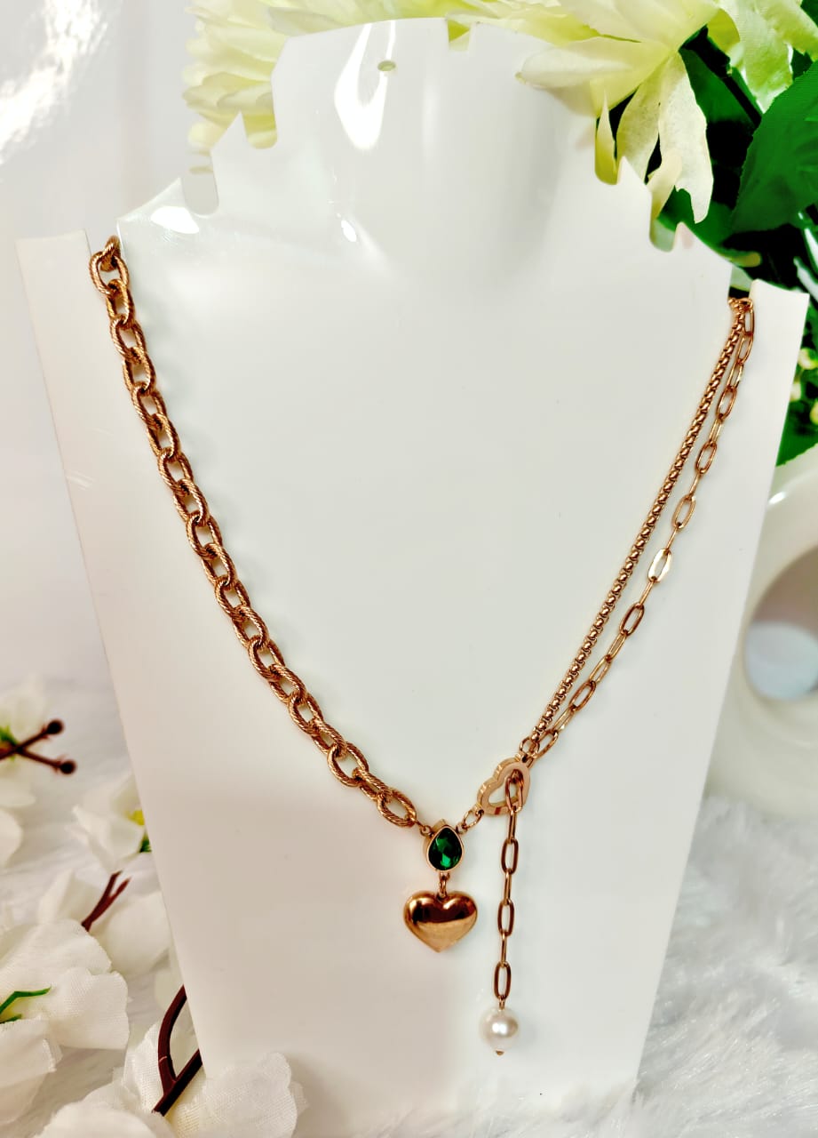 Anti tarnish heart pendent with two layer of chain